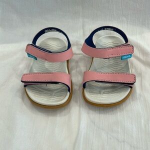 Native kid sandal